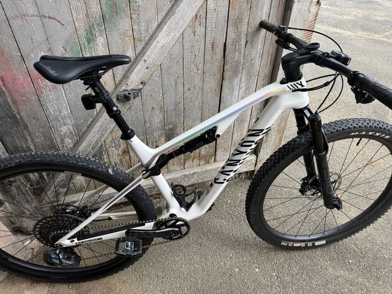 Brugt Canyon Lux CF SLX 9 LTD 2022 2022 Mountainbike — billede 4 af 4