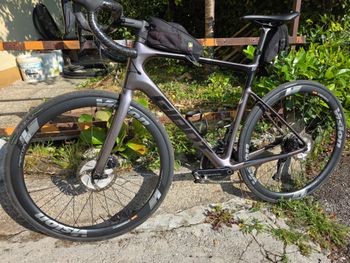 Brugt Giant Defy Advanced Pro 2 Di2 2023 2023 Road & Gravel — billede 3 af 6