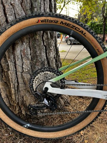 Used Unica Custom Shimano Deore XT 2024 Mountainbike, White — image 2 of 10