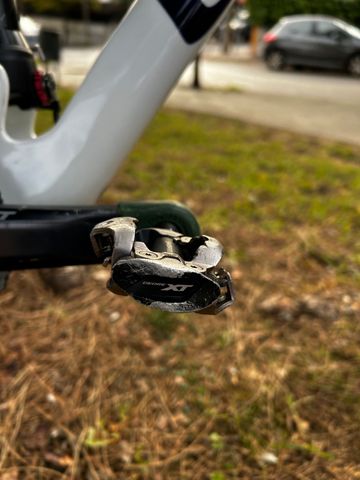 Used Unica Custom Shimano Deore XT 2024 Mountainbike, White — image 8 of 10
