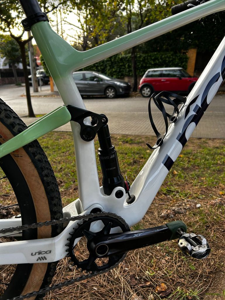 Unica Custom Shimano Deore XT 2024 Mountainbike usato, Bianco — immagine 3 di 10