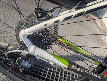 Used Cannondale Flash SRAM X9 2010 Mountainbike, White — image 14 of 14