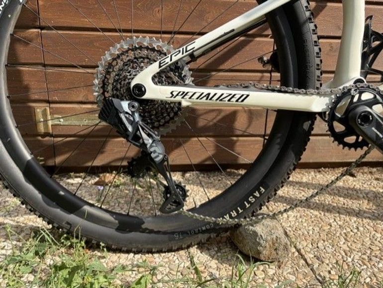 Specialized Epic Pro 2023 2023 Mountainbike d'occasion — image 3 sur 6