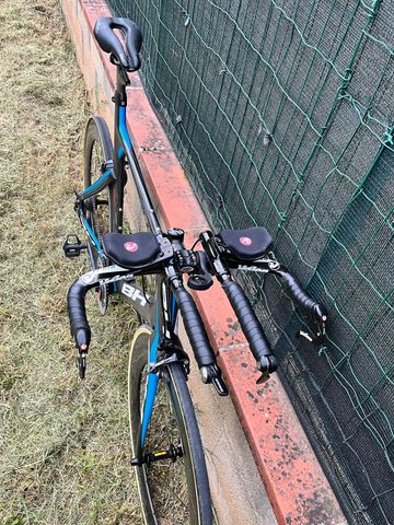 Used BH AERO TT Shimano 105 2019 Road & Gravel, Black — image 2 of 5