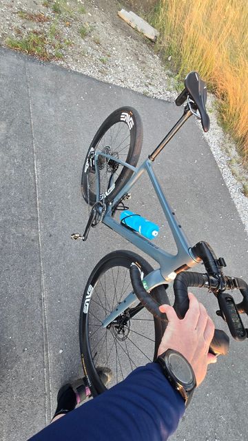 Used Enve Bikes MOG SRAM Force eTap AXS 2025 Road & Gravel, Blue — image 7 of 13