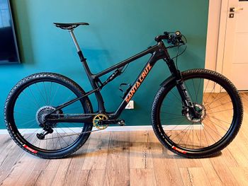 Brugt Santa Cruz BLUR XX1 / AXS / RSV / Carbon CC / 29 2023 2023 MTB