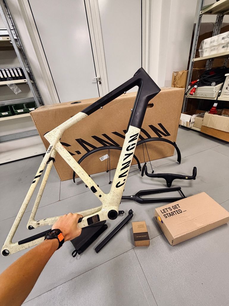 Used Canyon Grail Frameset 2025 2025 Road & Gravel, White — image 2 of 7