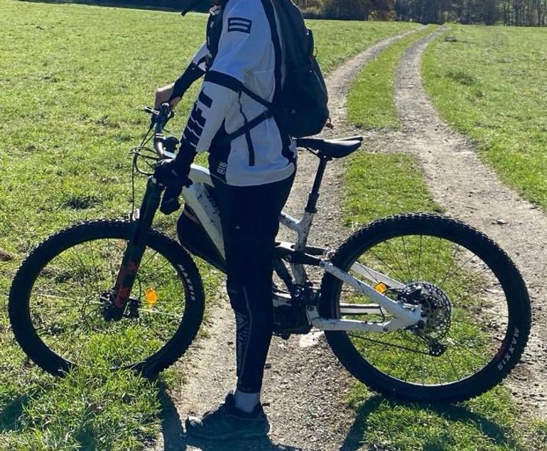Used Moustache Game SRAM SX Eagle 2020 Mountainbike, White — image 7 of 9