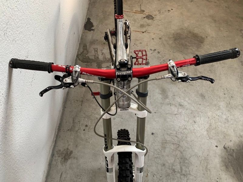 Tweedehands Intense M9 FRO Frameset 2012 Mountainbike — afbeelding 11 van 17