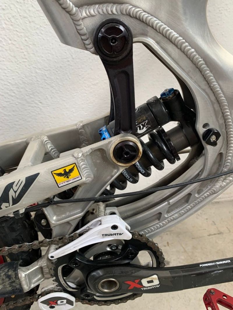 Tweedehands Intense M9 FRO Frameset 2012 Mountainbike — afbeelding 5 van 17