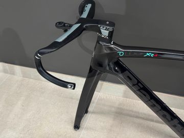 Used Bianchi Oltre XR4 Frame Kit 2023 Frameset 2023 Road & Gravel, Black — image 7 of 9