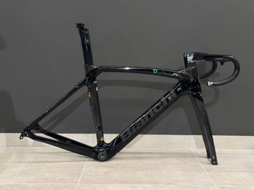 Used Bianchi Oltre XR4 Frame Kit 2023 Frameset 2023 Road & Gravel