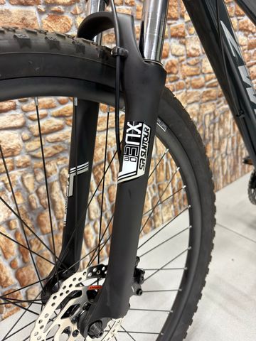Used 2WD ELITE 2022 2022 Mountainbike, Black — image 10 of 12