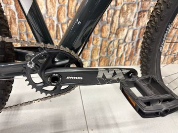 Used 2WD ELITE 2022 2022 Mountainbike, Black — image 4 of 12