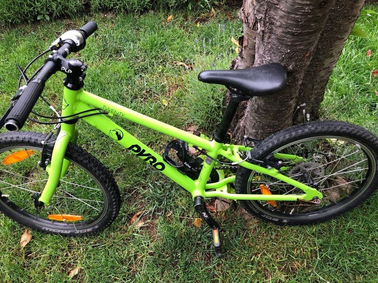 Käytetty Pyro Bikes Custom Shimano Altus 2016 Youth — kuva 2 / 6