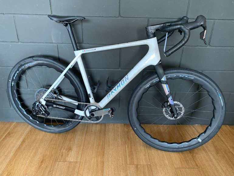 Gebrauchtes R RAYMON Soreno Ulimate 2026 2026 Road & Gravel, Weiß — Bild 2 von 9