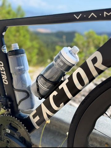Used Factor OSTRO VAM 2023 Frameset 2023 Road & Gravel, Black — image 2 of 4