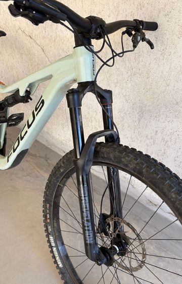 Used Focus JAM 6.8 2021 2021 Mountainbike, White, 29 — image 8 of 11