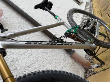 Used Nicolai Saturn Shimano Deore XT 2018 Mountainbike, Light Gray — image 7 of 7