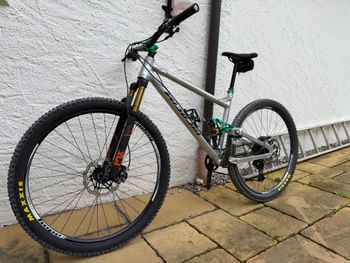 Used Nicolai Saturn Shimano Deore XT 2018 Mountainbike, Light Gray — image 6 of 7