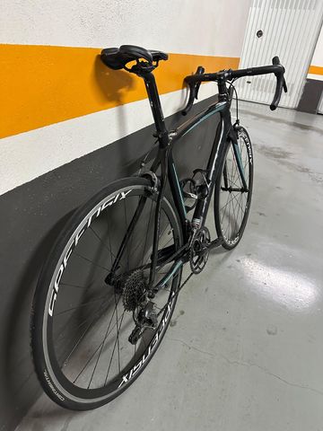 Brugt Bianchi Intenso Dama Ultegra 2017 2017 Road & Gravel — billede 1 af 7
