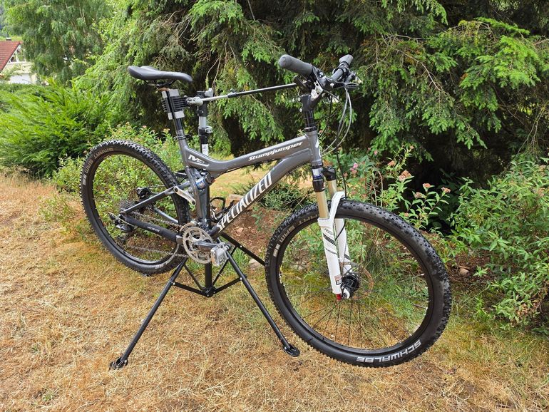 Specialized Stumpjumper Shimano Alivio 2006 Mountainbike d'occasion — image 2 sur 12