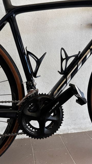 Tweedehands Scott Addict 20 disc 2021 2021 Road & Gravel — afbeelding 4 van 5