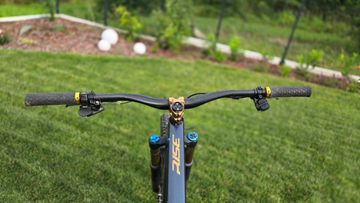 Brugt Orbea RISE M20 2022 2022 Mountainbike — billede 9 af 9