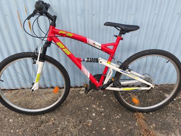Used Sans marque Custom 2019 Youth, Red — image 2 of 5