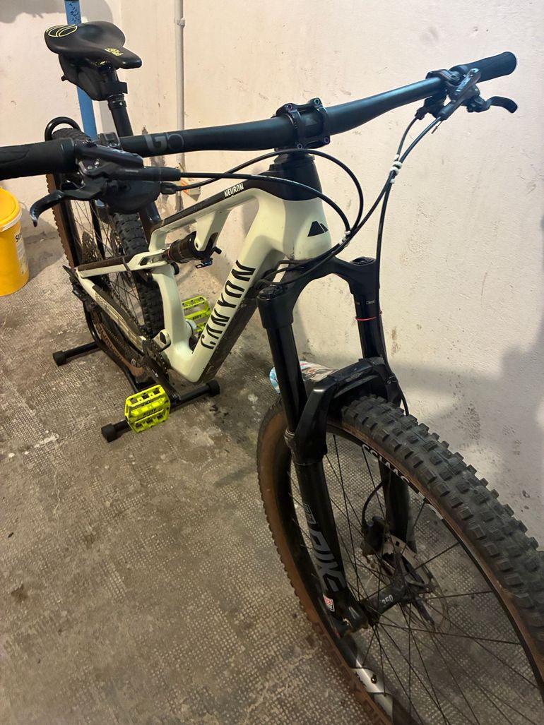 Tweedehands Canyon Neuron Shimano Deore XT 2023 Mountainbike — afbeelding 2 van 5