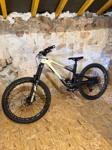 Brugt Forbidden Dreadnought 2 2025 2025 MTB