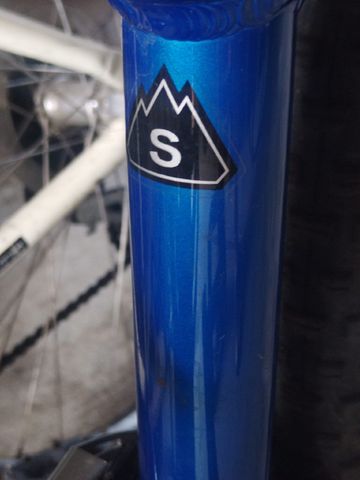 Used Specialized Rockhopper Shimano Altus 2021 Mountainbike, Blue — image 10 of 11