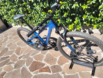 Used Specialized Rockhopper Shimano Altus 2021 Mountainbike, Blue — image 6 of 11