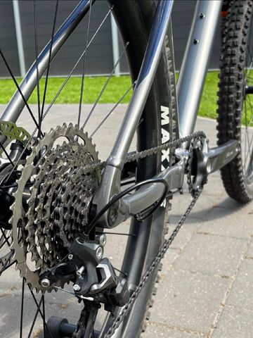 Used Giant Fathom 29 2 2023 2023 Mountainbike, Blue, 29 — image 6 of 11