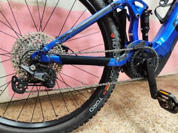 Used Giant Stance E+ 1 2022 2022 Mountainbike, Blue, 29 — image 2 of 3
