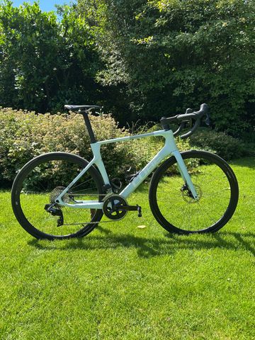 Käytetty CUBE AGREE C:62, PRO 2023 2023 Road & Gravel