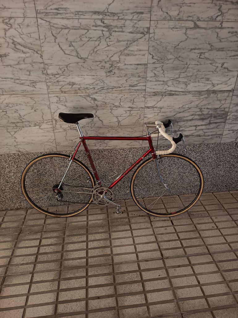 Used Faggin Custom Campagnolo Record 1987 Road & Gravel, Red — image 10 of 18