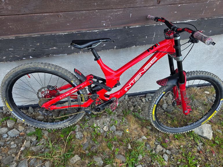 Brugt Intense M1 ALLOY EXPERT 2024 2024 Mountainbike — billede 2 af 3