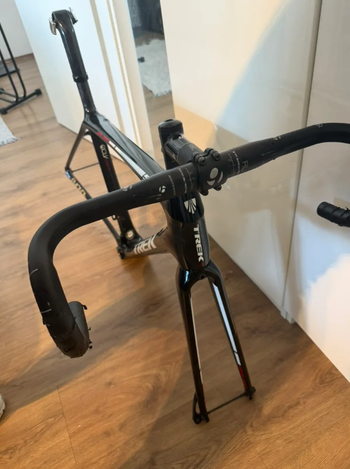 Used Trek Émonda SL Frameset 2016 Frameset 2016 Road & Gravel, Black — image 7 of 12
