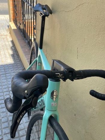 Bianchi Sprint 105 2025 2025 Road & Gravel usato, Verde — immagine 2 di 9