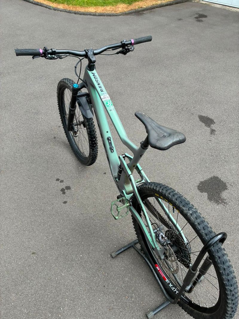 Used Scott Ransom 910 2020 2020 Mountainbike, Green, 29 — image 2 of 21