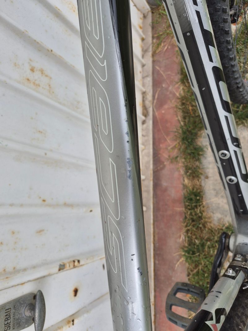 Tweedehands Scott 10 2012 2012 Mountainbike — afbeelding 5 van 6