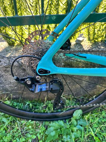 Tweedehands Bianchi Sprint 105 2025 2025 Road & Gravel — afbeelding 3 van 5