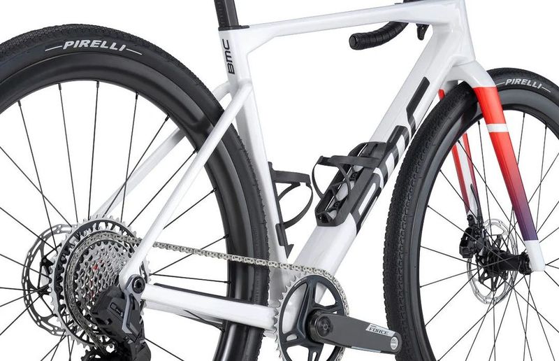 BMC Kaius 01 TWO 2026 2026 Road & Gravel usato, Bianco — immagine 4 di 7