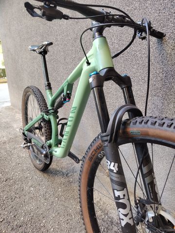 Tweedehands Canyon Neuron 7 2023 2023 Mountainbike — afbeelding 4 van 4