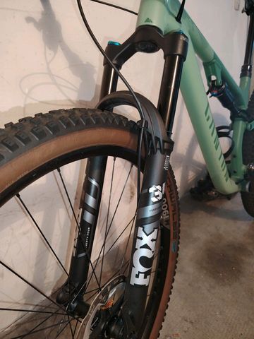 Used Canyon Neuron 7 2023 2023 Mountainbike, Green, 29 — image 6 of 13