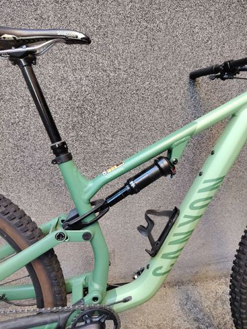 Tweedehands Canyon Neuron 7 2023 2023 Mountainbike — afbeelding 3 van 4