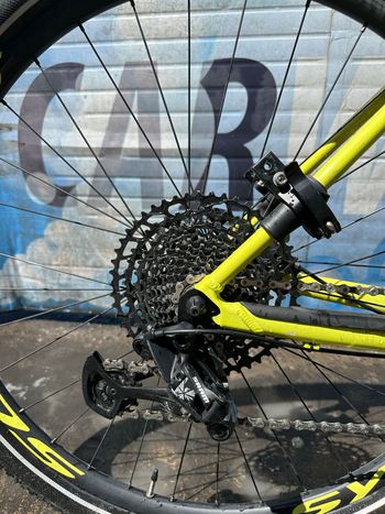 Scott Scale 970 2022 2022 Mountainbike de segunda mano, Verde — imagen 2 de 7