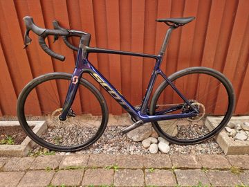 Używany Scott Addict eRIDE 20 2023 2023 Road & Gravel — zdjęcie 2 z 8