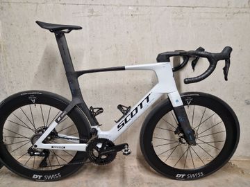Used Scott Foil RC Pro 2026 2026 Road & Gravel, White — image 1 of 5